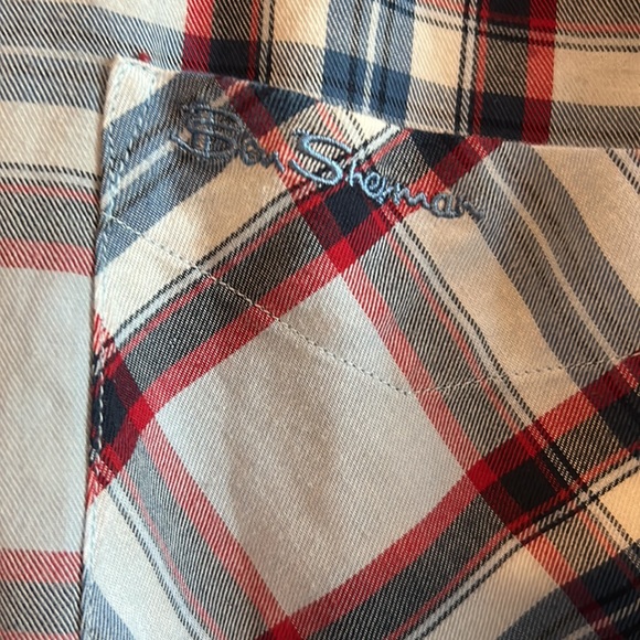 Bundle of 2 Ben Sherman button down shirts size M. - Picture 4 of 9